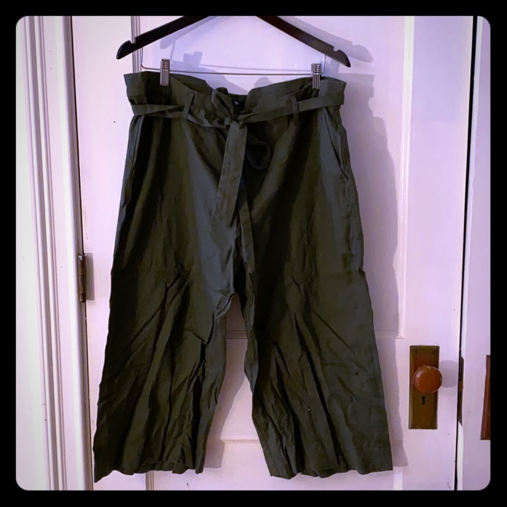 Linen crop pants